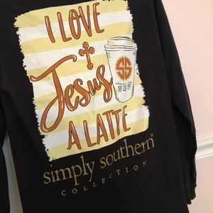 Size small Simply Southern Shirt